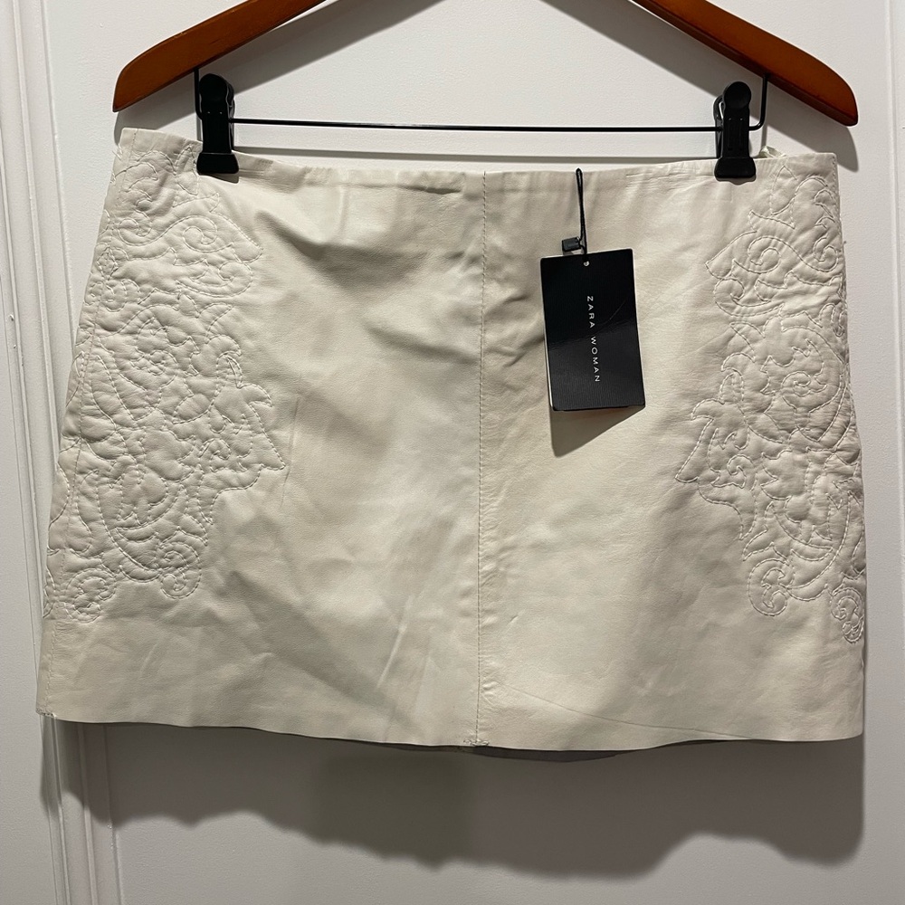 Zara Cream Embellished Mini Pencil Skirt